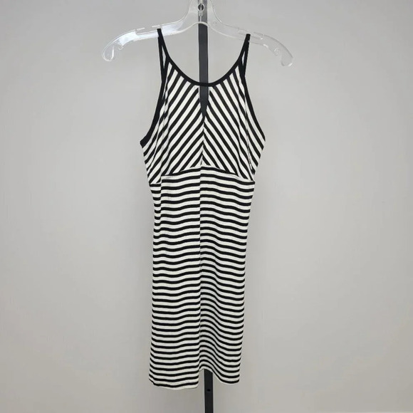 Newport  Dress - Picture 1 of 4